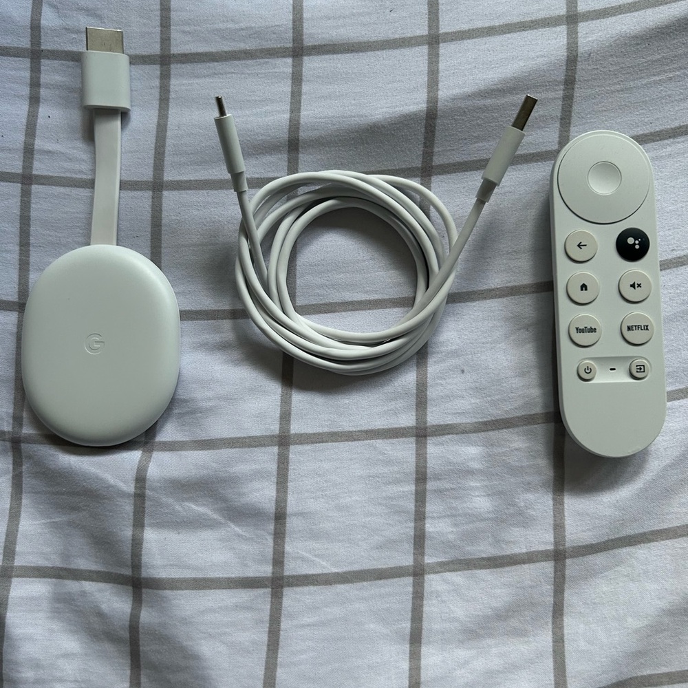 Google Chromecast with Remote